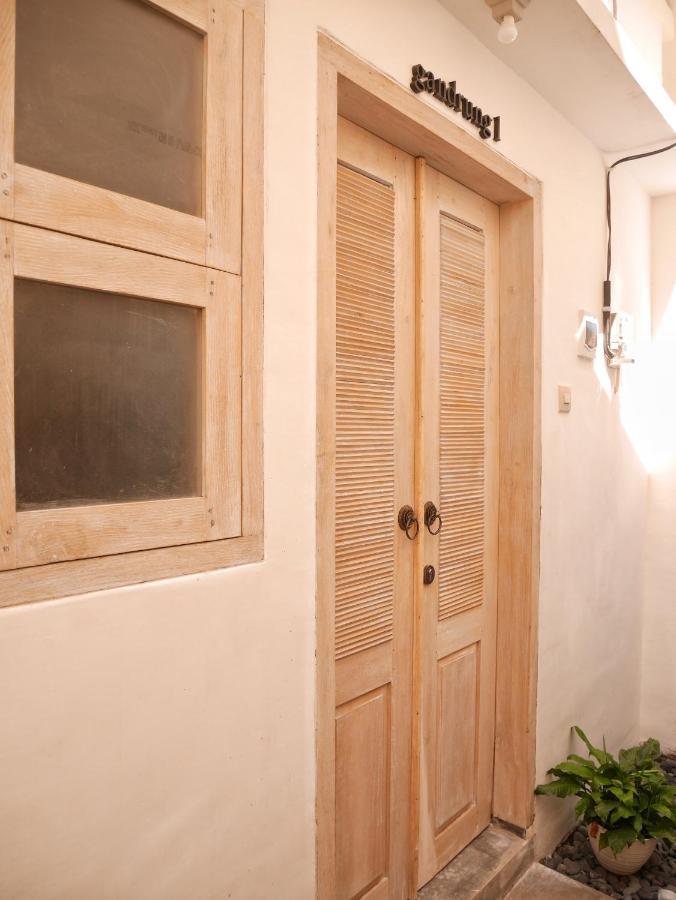 Betah Homestay Banyuwangi Banyuwangi  Exterior foto